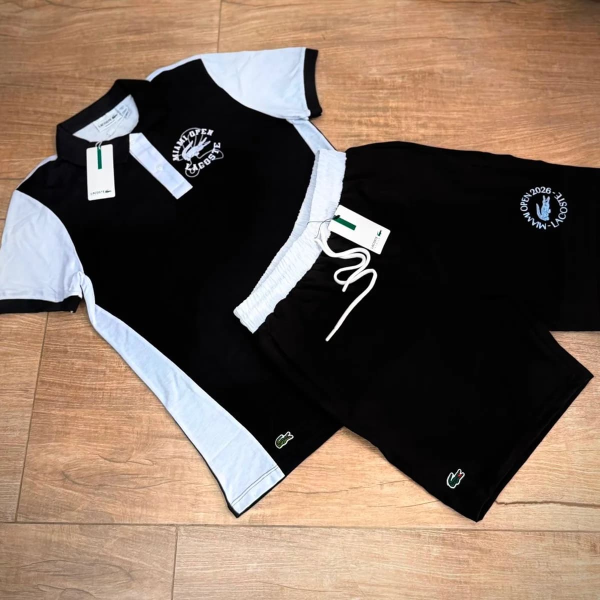 Conjunto Lacoste preto e branco